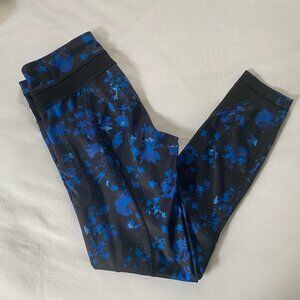 Lululemon Inspire Tight II - Luxtreme (Mesh) in Dandy Digie Porcelaine Black